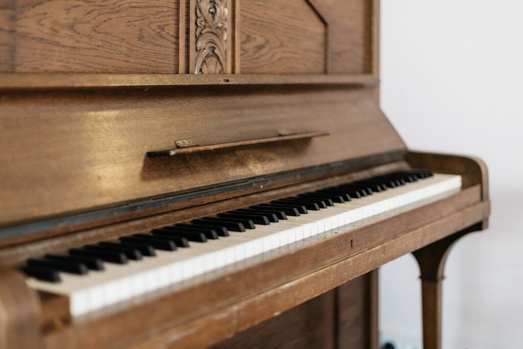 Piano 2592139